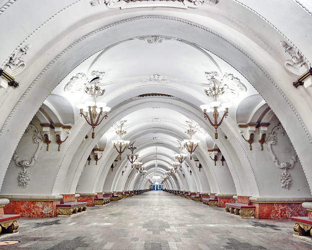 Visite du métro de Moscou