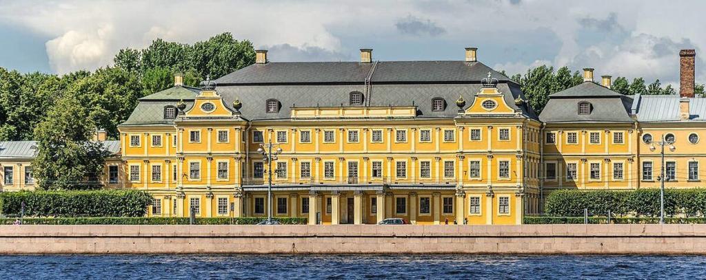 Le palais Menshikov Ermitage